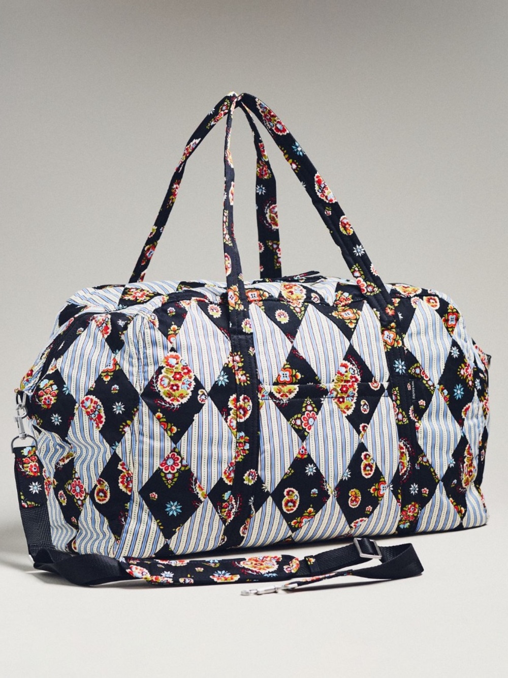 Vera Bradley xl Miramar weekender duffle tote‎ in diamond patchwork Northstar